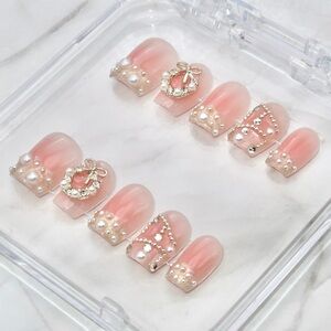 GlamBerry 10pcs Handmade Press-On Nails, Reusable, with Nail Kit - Sizes XS-L